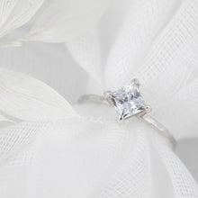 Load image into Gallery viewer, &quot;Abloro&quot; Princess Cut Solitaire Ring
