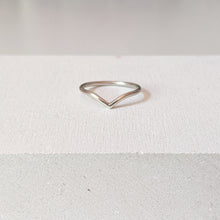Load image into Gallery viewer, &quot;Emily&quot; wishbone pairing ring

