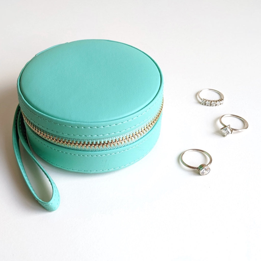 Travel jewellery box